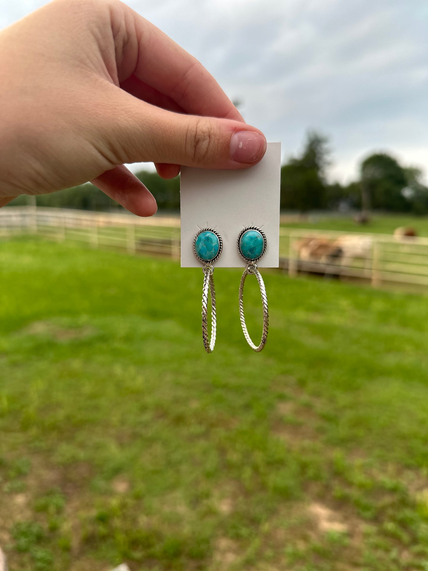 Shadee Hoops