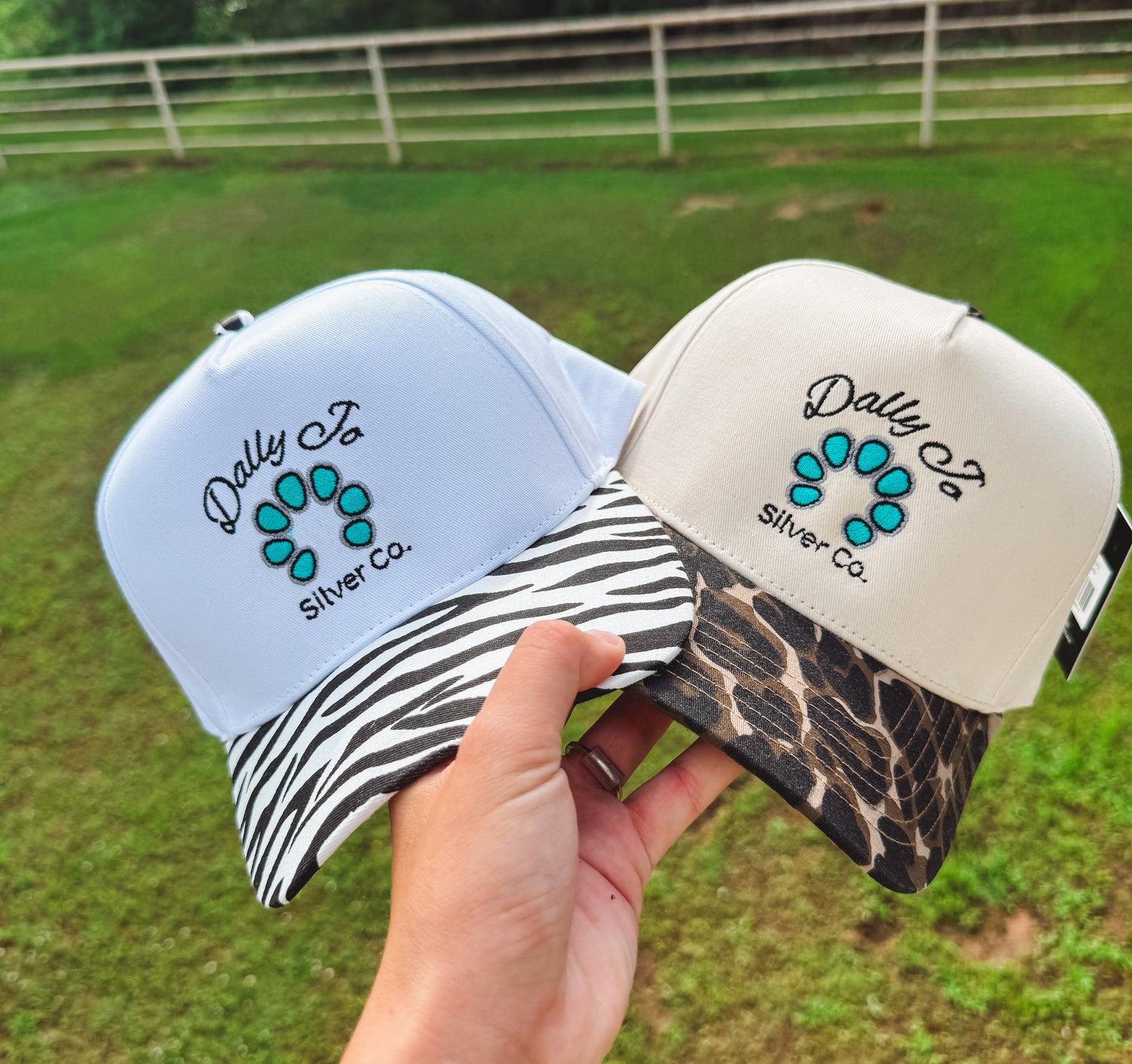 Logo Caps
