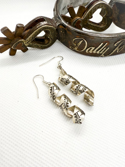 Twist earrings